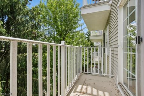 118 Donato Circle Scotch Plains NJ 07076