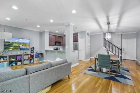 118 Donato Circle Scotch Plains NJ 07076