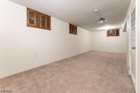 37 Wood Duck Court Allamuchy NJ 07840
