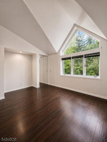 163 Marion Drive West Orange NJ 07052