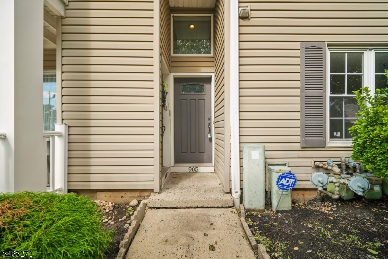 905 Montague Avenue Woodbridge NJ 08830