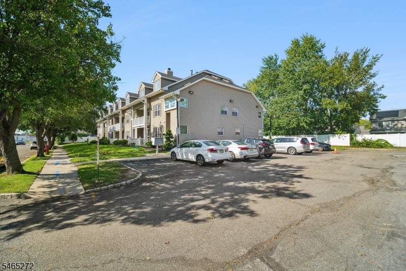 905 Montague Avenue Woodbridge NJ 08830