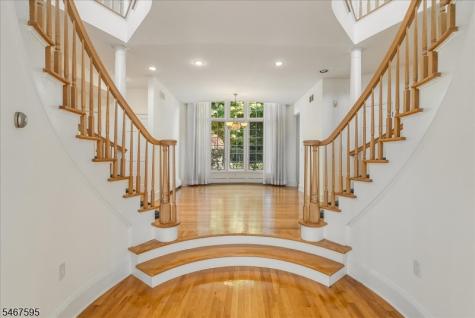 10 Kips Ridge C0010 Montclair NJ 07044