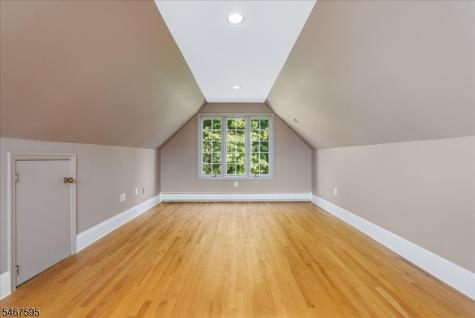 10 Kips Ridge C0010 Montclair NJ 07044
