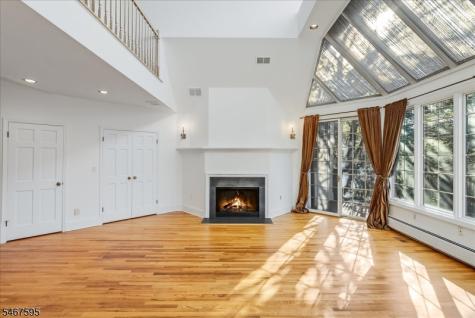 10 Kips Ridge C0010 Montclair NJ 07044