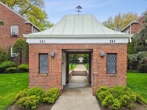 151 E Palisade Avenue Englewood NJ 07631
