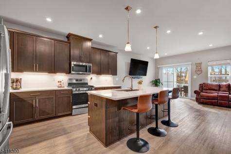 14 Pratt Lane Lawrence NJ 08648