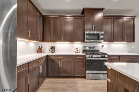 14 Pratt Lane Lawrence NJ 08648