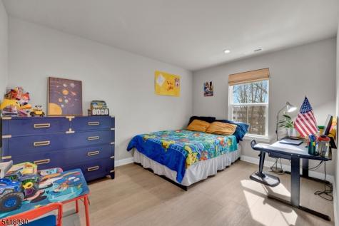 14 Pratt Lane Lawrence NJ 08648
