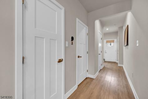 14 Pratt Lane Lawrence NJ 08648