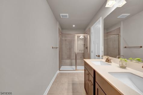 14 Pratt Lane Lawrence NJ 08648