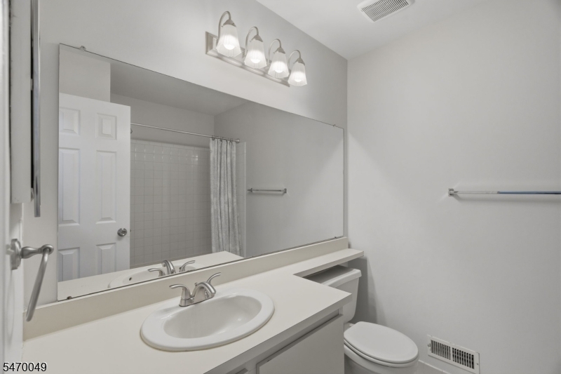 118 Amethyst Way Franklin NJ 08823