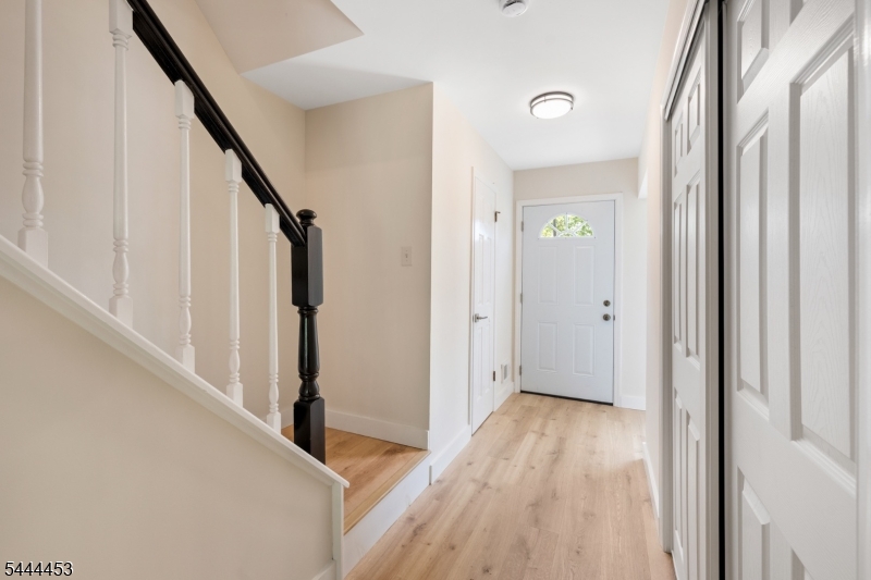 51 Chelsea Court Franklin NJ 08823