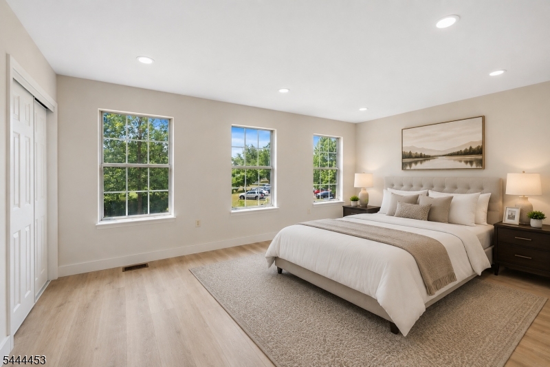 51 Chelsea Court Franklin NJ 08823