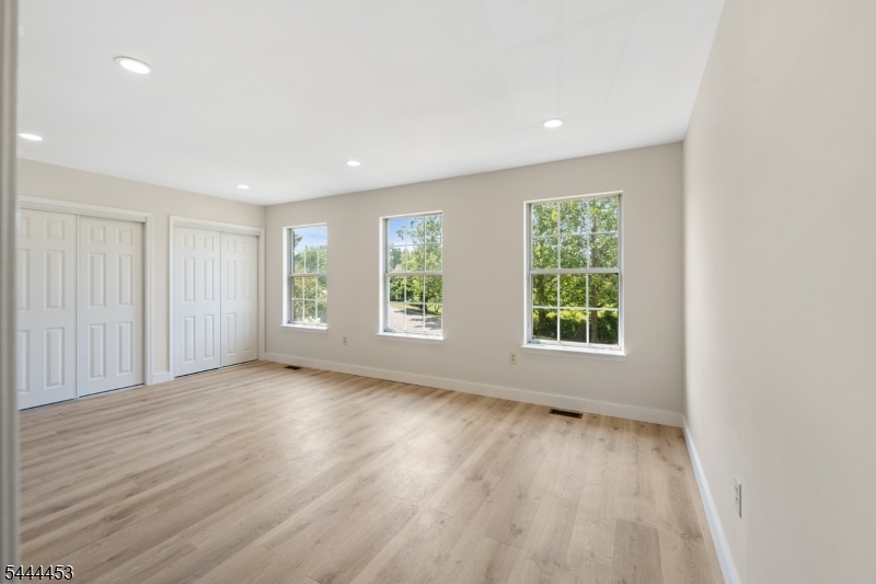 51 Chelsea Court Franklin NJ 08823