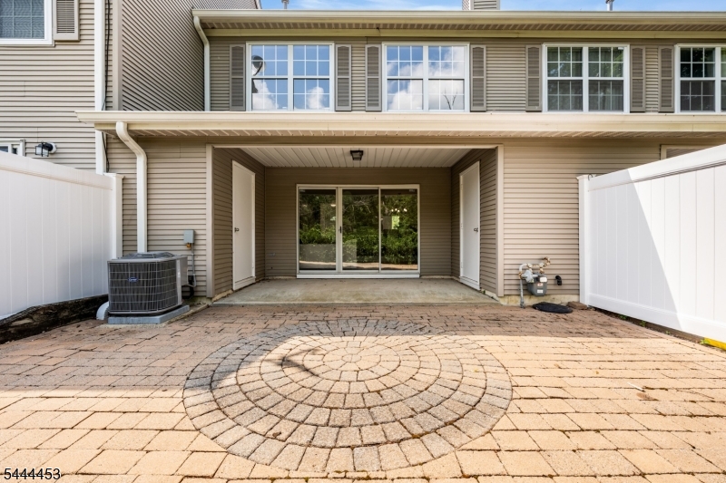 51 Chelsea Court Franklin NJ 08823