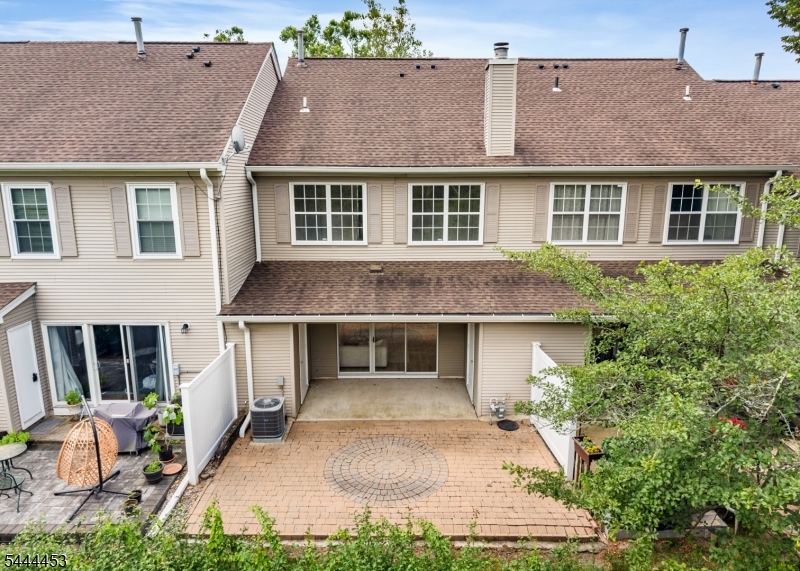 51 Chelsea Court Franklin NJ 08823