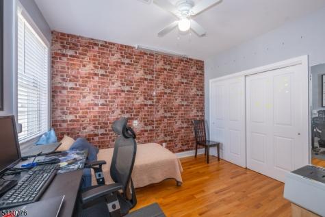 604 Avenue A Bayonne NJ 07002