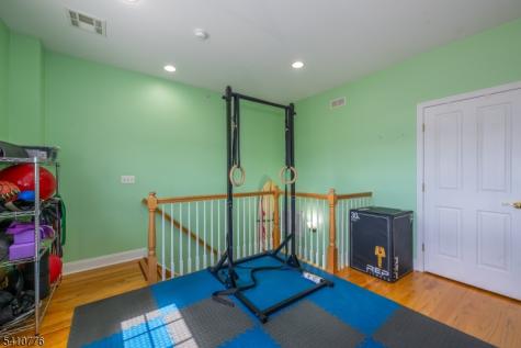 604 Avenue A Bayonne NJ 07002