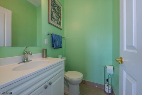 604 Avenue A Bayonne NJ 07002