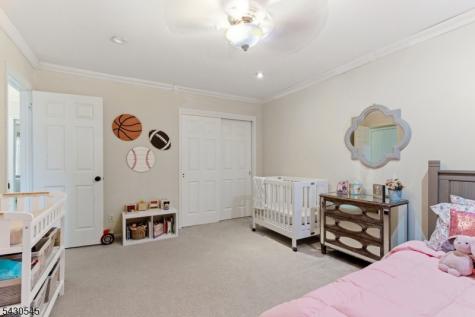 113 Saratoga Square Wayne NJ 07470