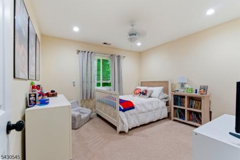 113 Saratoga Square Wayne NJ 07470