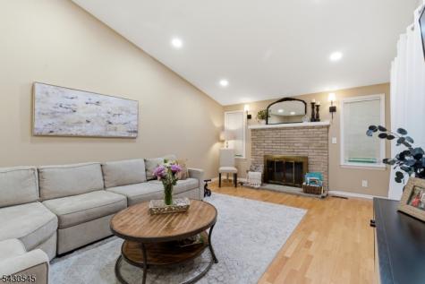 113 Saratoga Square Wayne NJ 07470