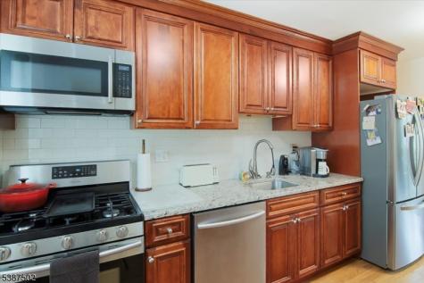 300 Claremont Avenue Verona NJ 07044