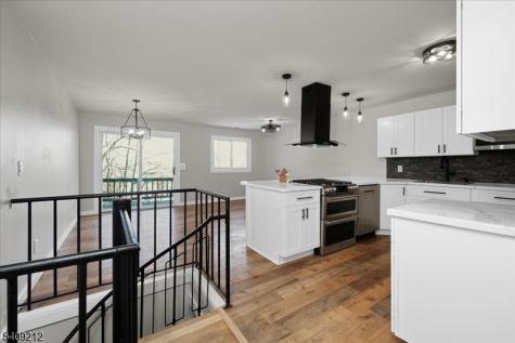 2 Davos Drive Vernon NJ 07462