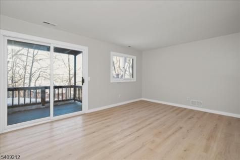 2 Davos Drive Vernon NJ 07462