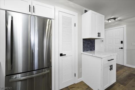 2 Davos Drive Vernon NJ 07462