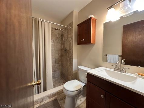 28 Bloomingdale Drive Hillsborough NJ 08844