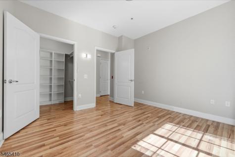 5108 Sanctuary Boulevard Riverdale NJ 07457