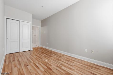 5108 Sanctuary Boulevard Riverdale NJ 07457