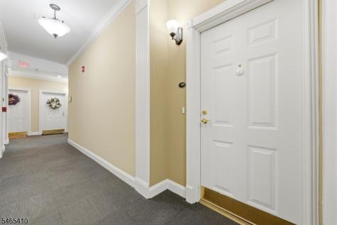 5108 Sanctuary Boulevard Riverdale NJ 07457