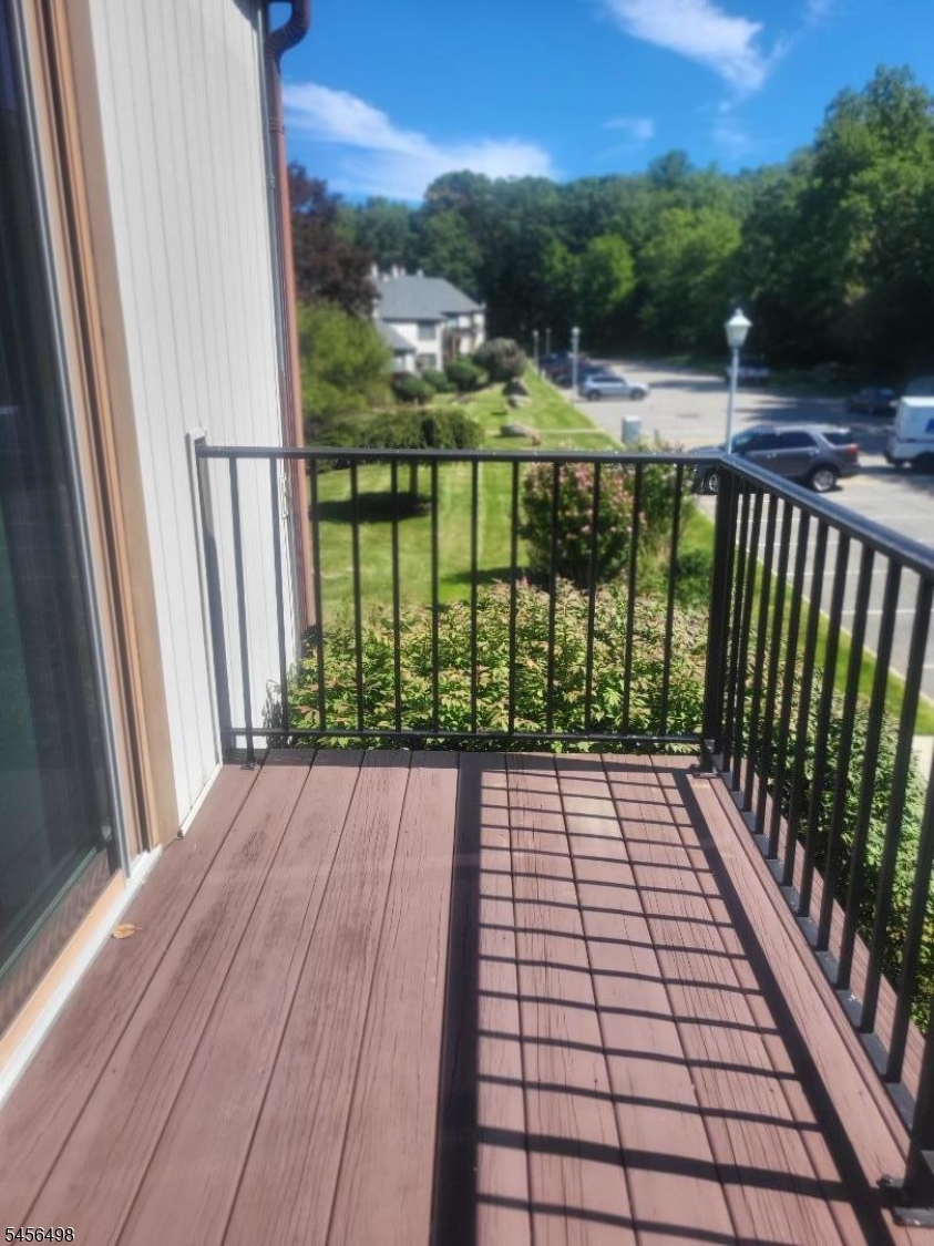 18344 Dell Place Stanhope NJ 07874