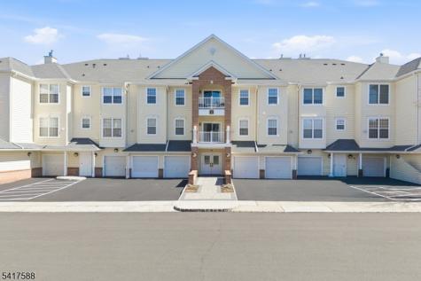 2103 Avery Court Franklin NJ 08873