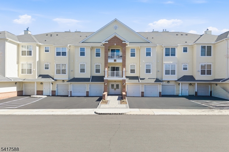 2103 Avery Court Franklin NJ 08873