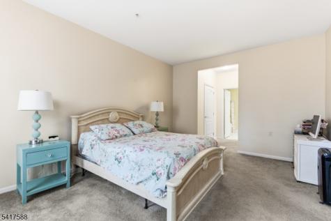 2103 Avery Court Franklin NJ 08873