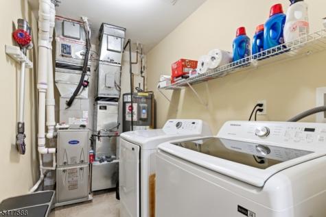 2103 Avery Court Franklin NJ 08873
