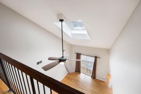32 Pasture Court Roxbury NJ 07852