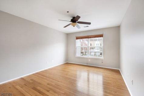 32 Pasture Court Roxbury NJ 07852