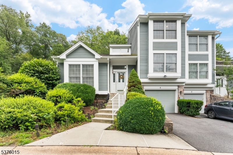 4 Brightwood Lane Bedminster NJ 07921