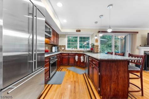 4 Brightwood Lane Bedminster NJ 07921