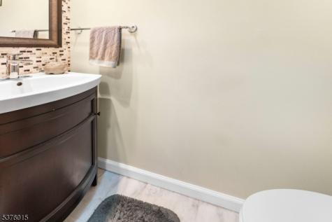 4 Brightwood Lane Bedminster NJ 07921