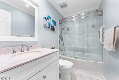 4 Brightwood Lane Bedminster NJ 07921