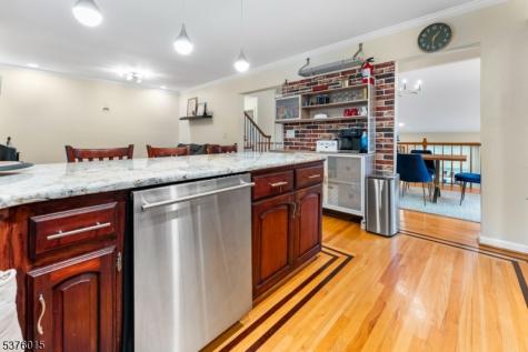 4 Brightwood Lane Bedminster NJ 07921
