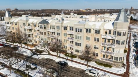 30 Freedomway Jersey City NJ 07305