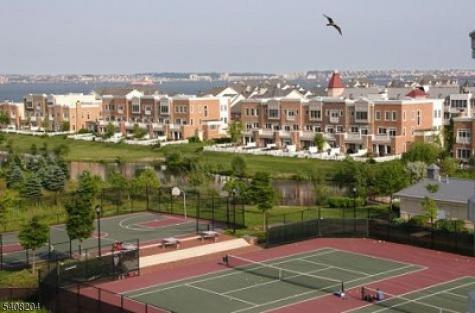 30 Freedomway Jersey City NJ 07305