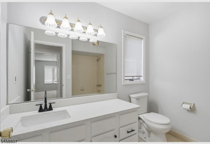 136 Changebridge Road Montville NJ 07045